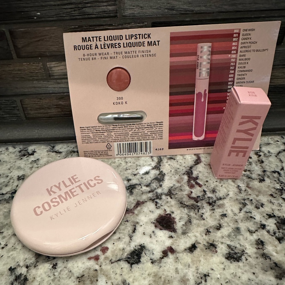 NIB Kylie Cosmetics Sample Set